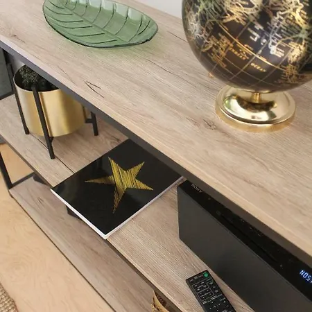 Stellahome - La Petite Cour 아파트